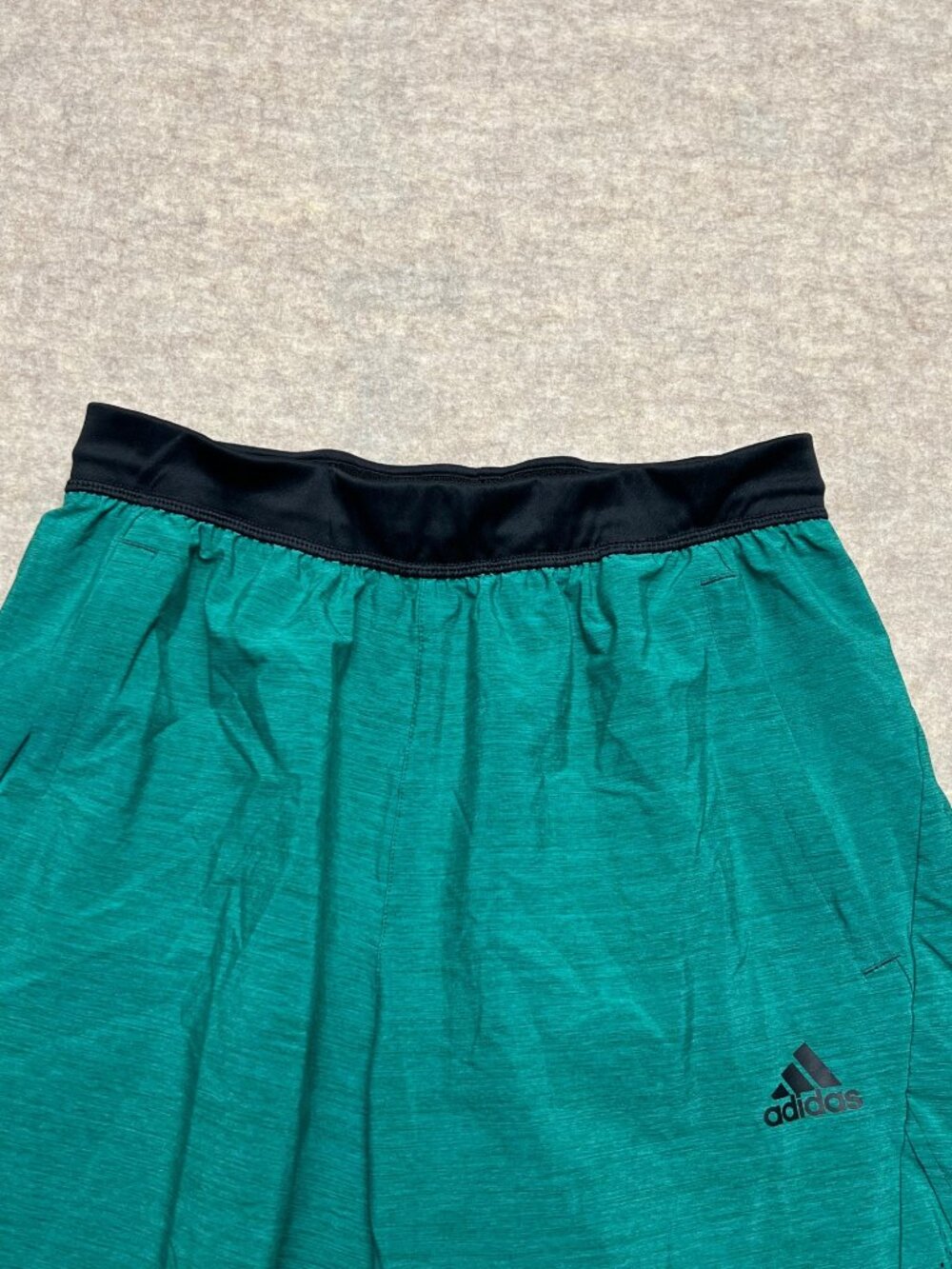 Adidas Men's Green Athletic Activewear Shorts Size Small - Picture 3 of 8